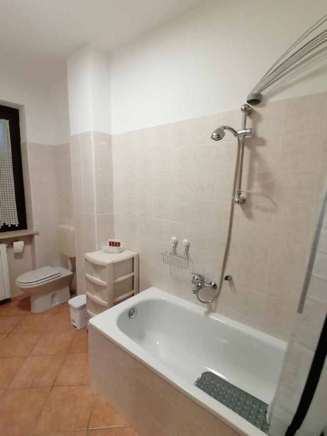 Amo' Le Langhe Bed and Breakfast Narzole Eksteriør billede