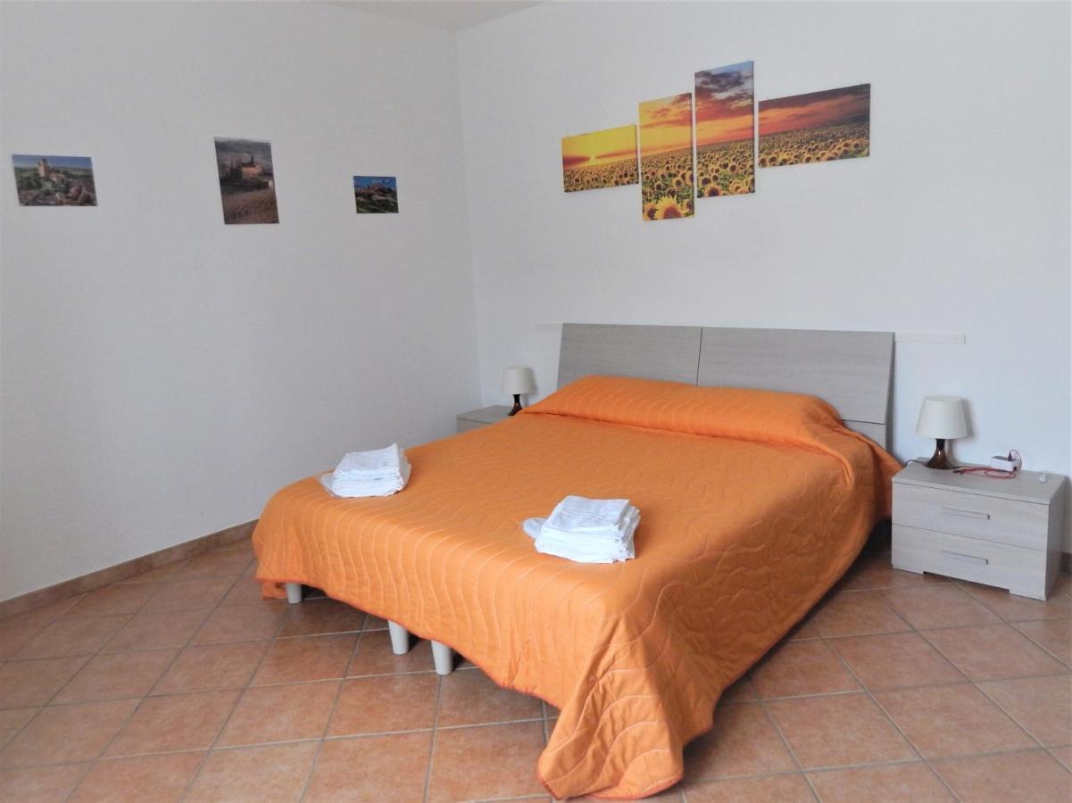 Amo' Le Langhe Bed and Breakfast Narzole Eksteriør billede