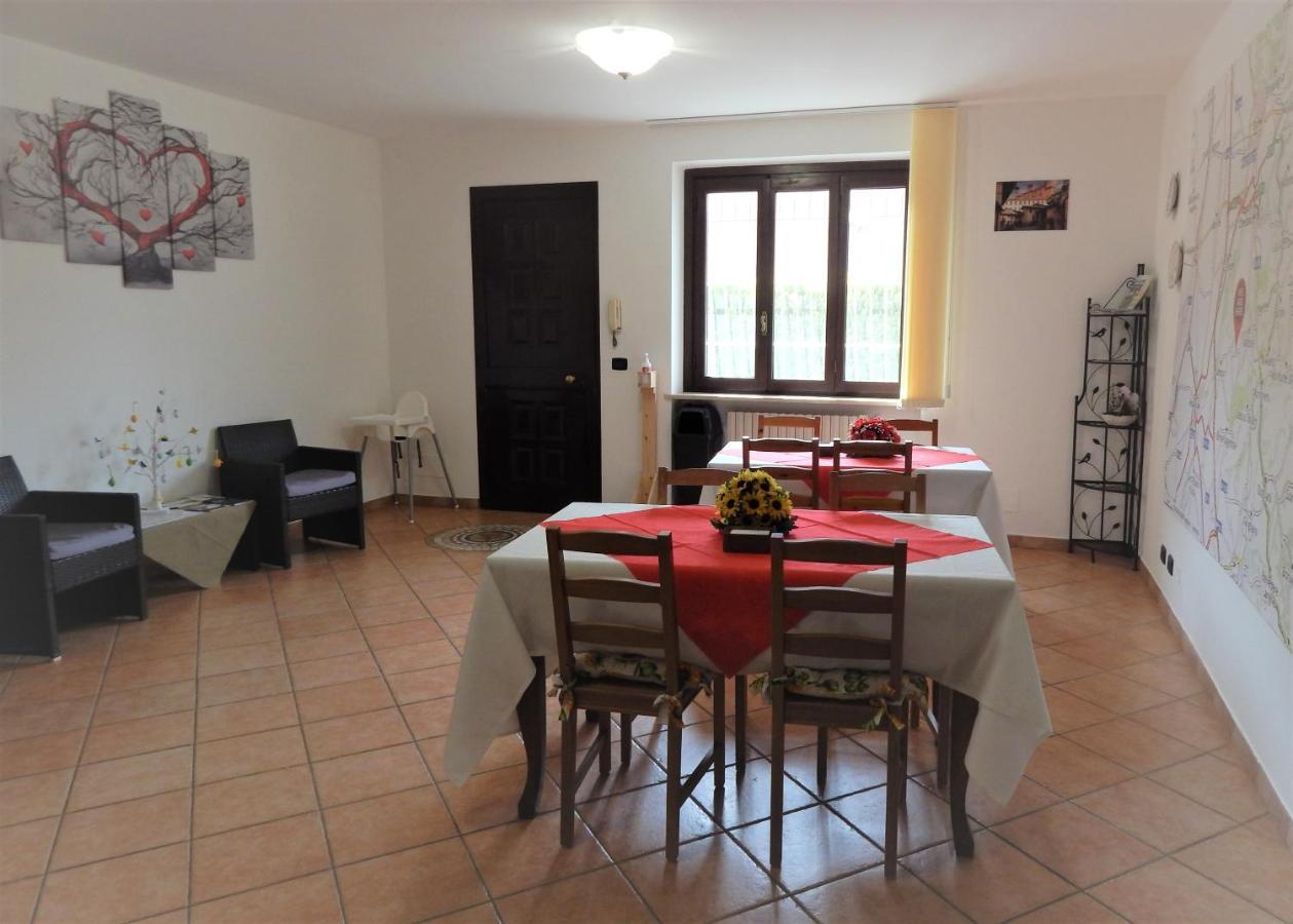 Amo' Le Langhe Bed and Breakfast Narzole Eksteriør billede